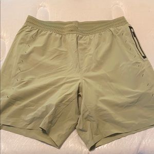 Ten Thousand Men’s Medium Session Short 7” Lined